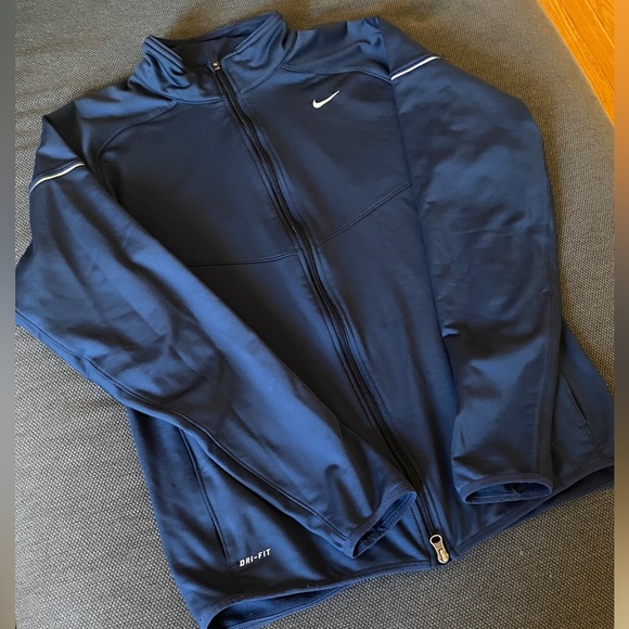 NIKE DRI-FIT ZIP UP SWEATSHIRT - Picture 2 of 11